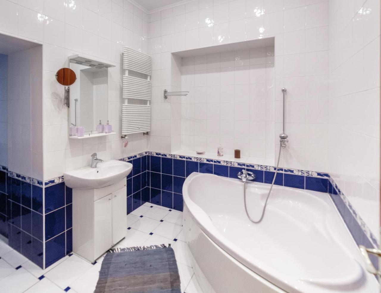 Grand Lviv Apartment I Bagian luar foto