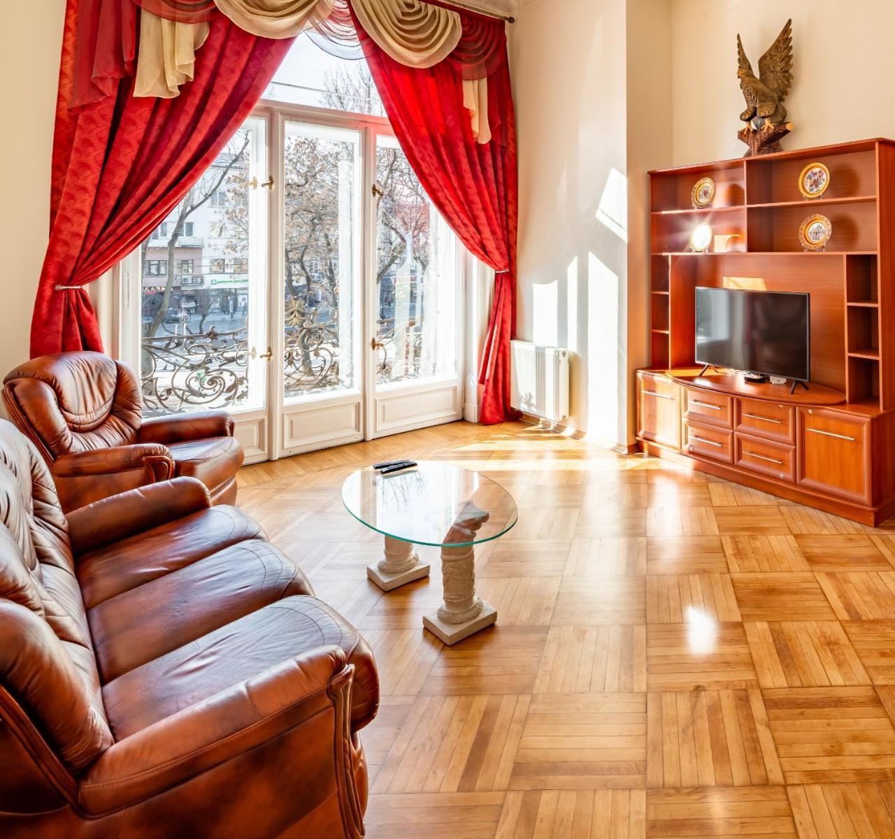 Grand Lviv Apartment I Bagian luar foto