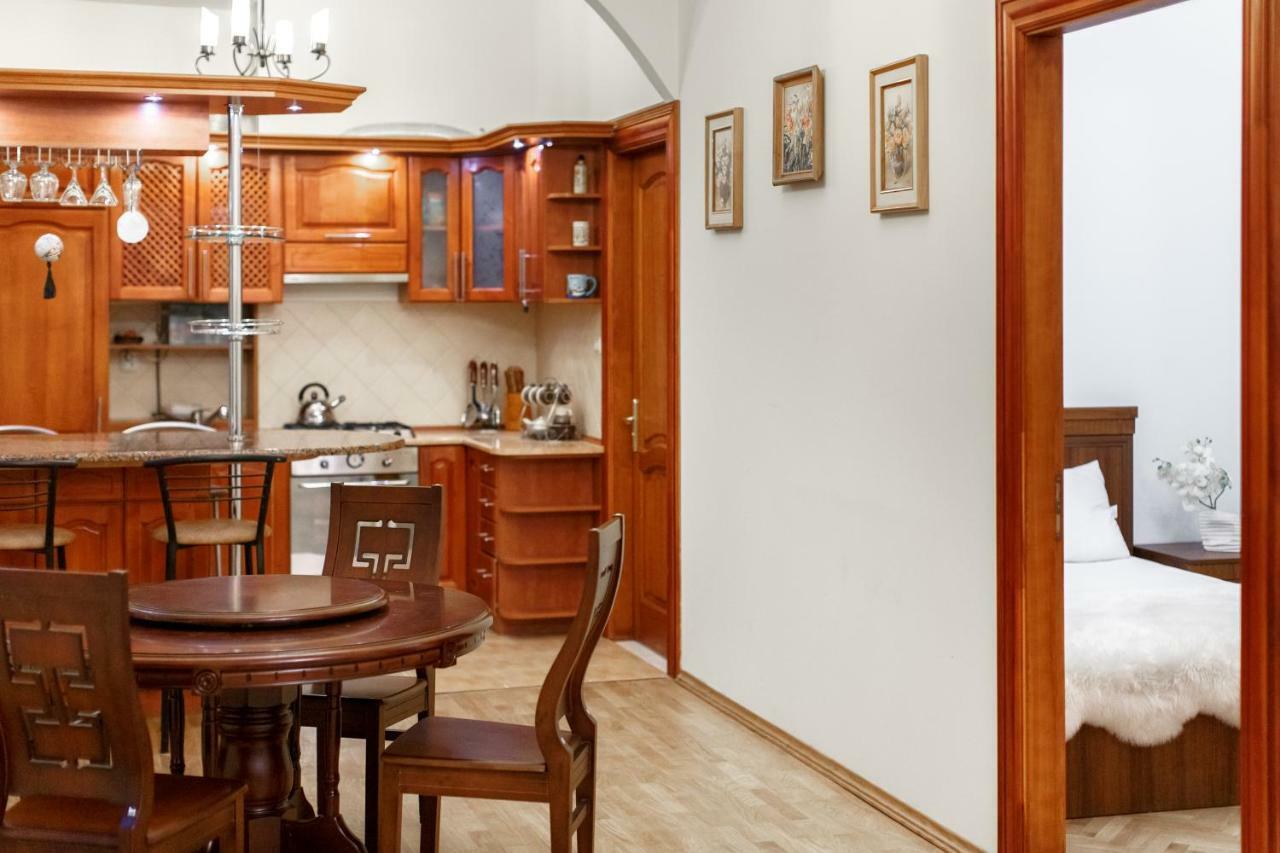 Grand Lviv Apartment I Bagian luar foto